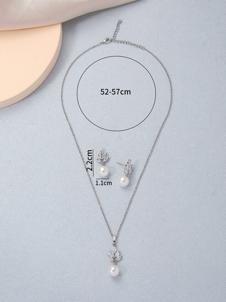 Zirconia pearl jewellery set