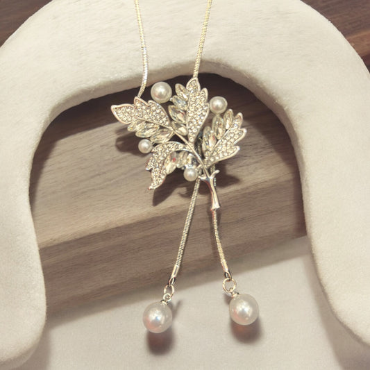 silver Long Chain Pearl Sparkle Pendant
