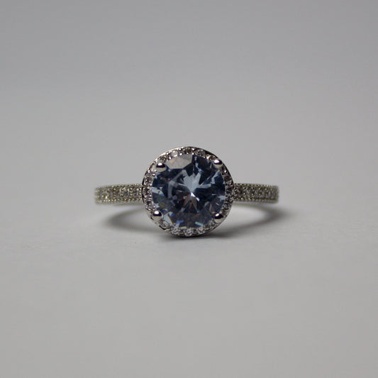 Halo round zircon ring