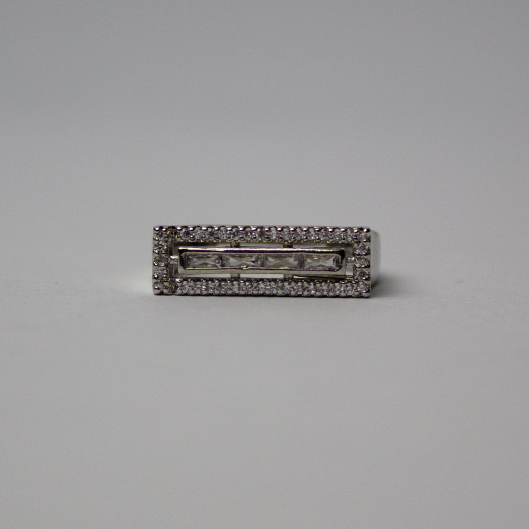 Sleek swarovski ring