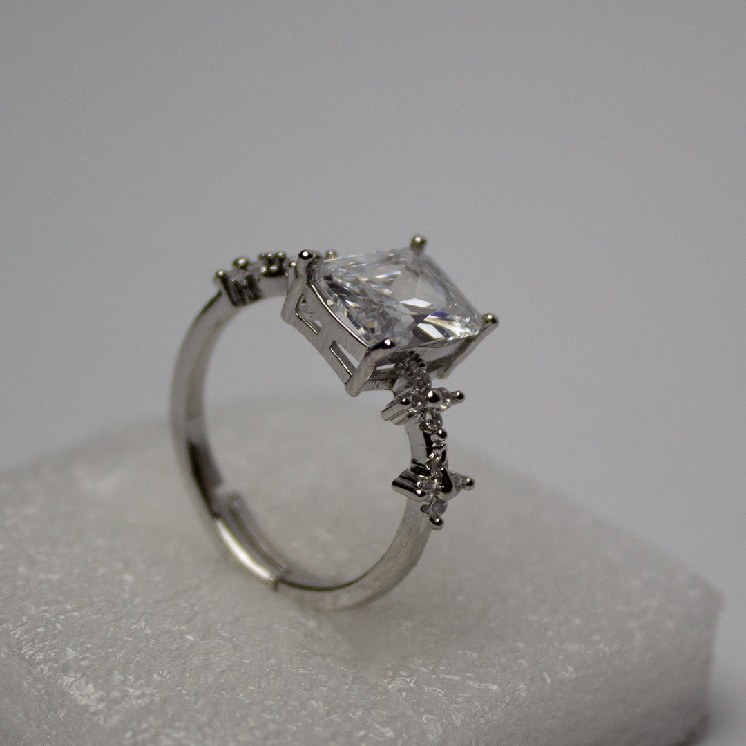 Square zircon ring