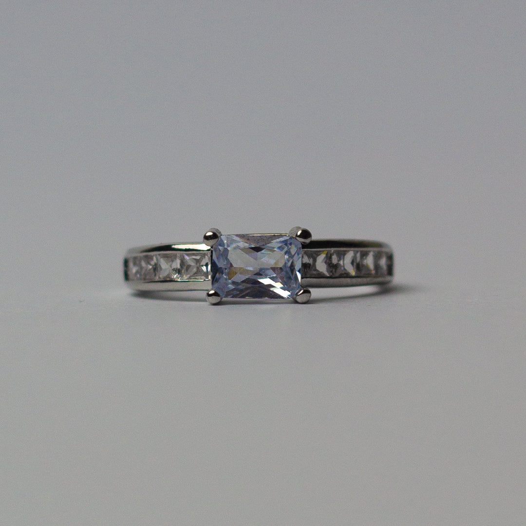 Ice Stone Ring