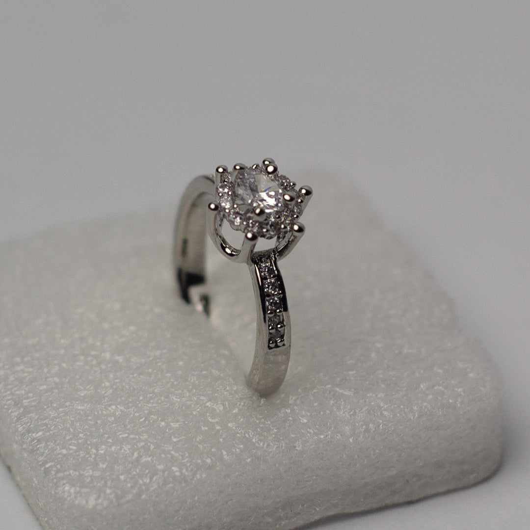 Solitaire silver  ring